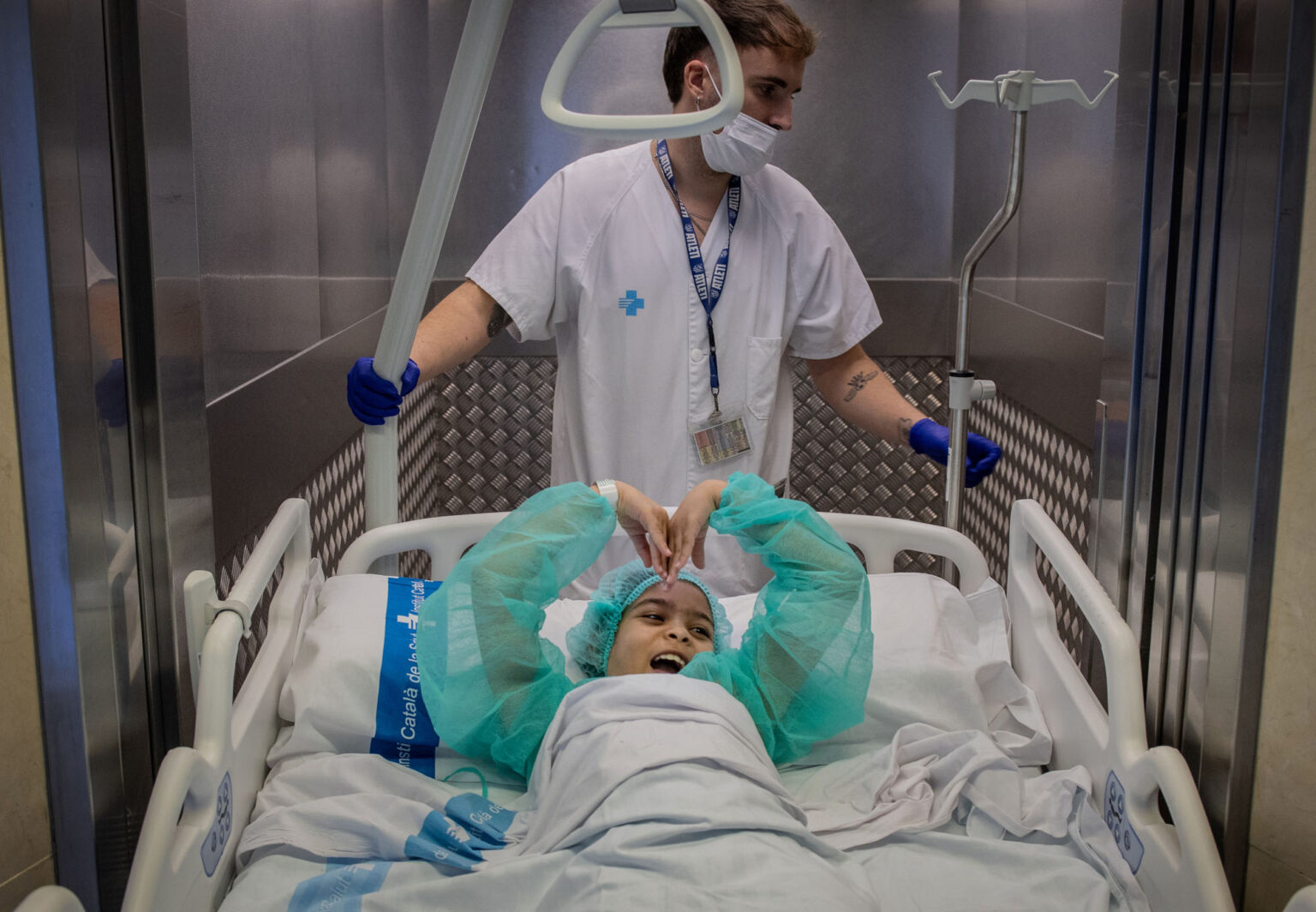 La sanitat esdevé refugi al Palau Robert